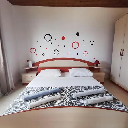 Turina Makarska