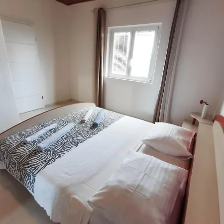 Turina Makarska