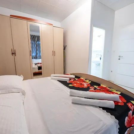 Turina Lejlighed Makarska